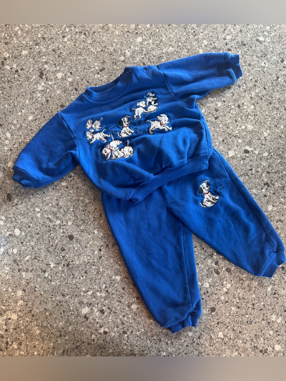 Vintage Disney Store 101 Dalmatians Embroidered 2 Piece Sweatsuit